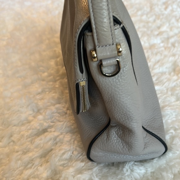 Kate Spade Chester Street Leather Handbag - Missing shoulder strap. - Picture 6 of 11